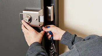 Hillsboro Locksmith Hillsboro, OR 503-433-9145 Hillsboro Locksmith Hillsboro, OR 503-433-9145